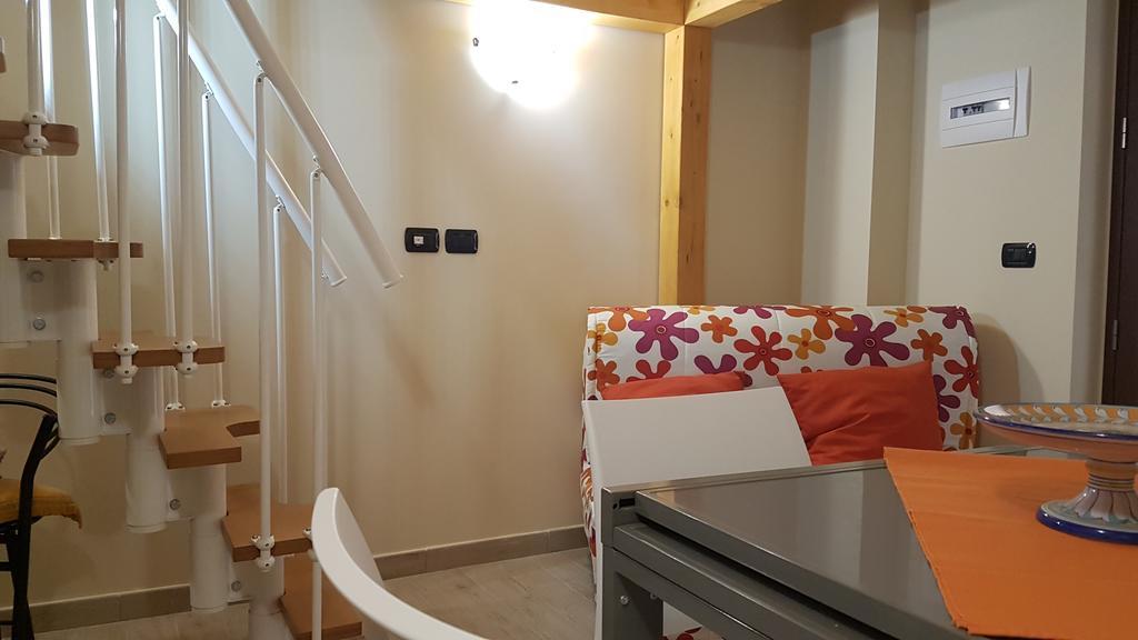 Apartmán Loft Al Vicoletto Sul Mare Letojanni Exteriér fotografie